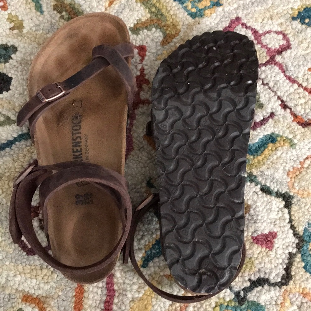 Birkenstocks Yara